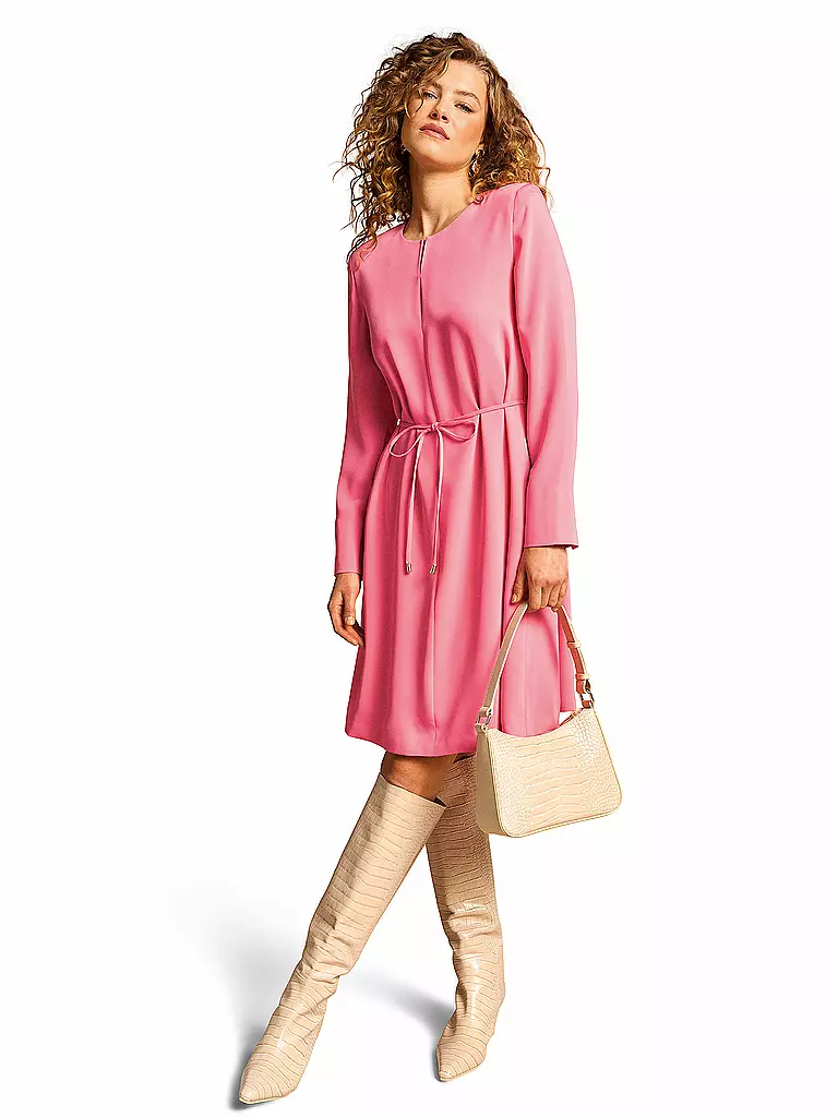 RIANI | Minivestido | Fucsia