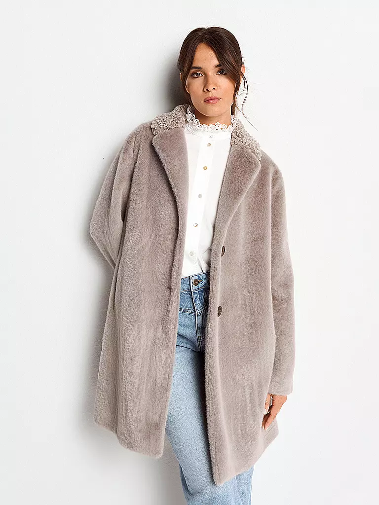 RICH & ROYAL | Mantel in Felloptik | Gris