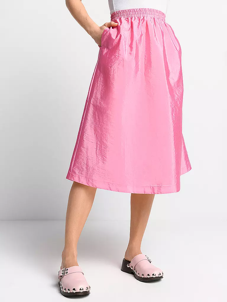 RICH & ROYAL | Midirock  | Rosa