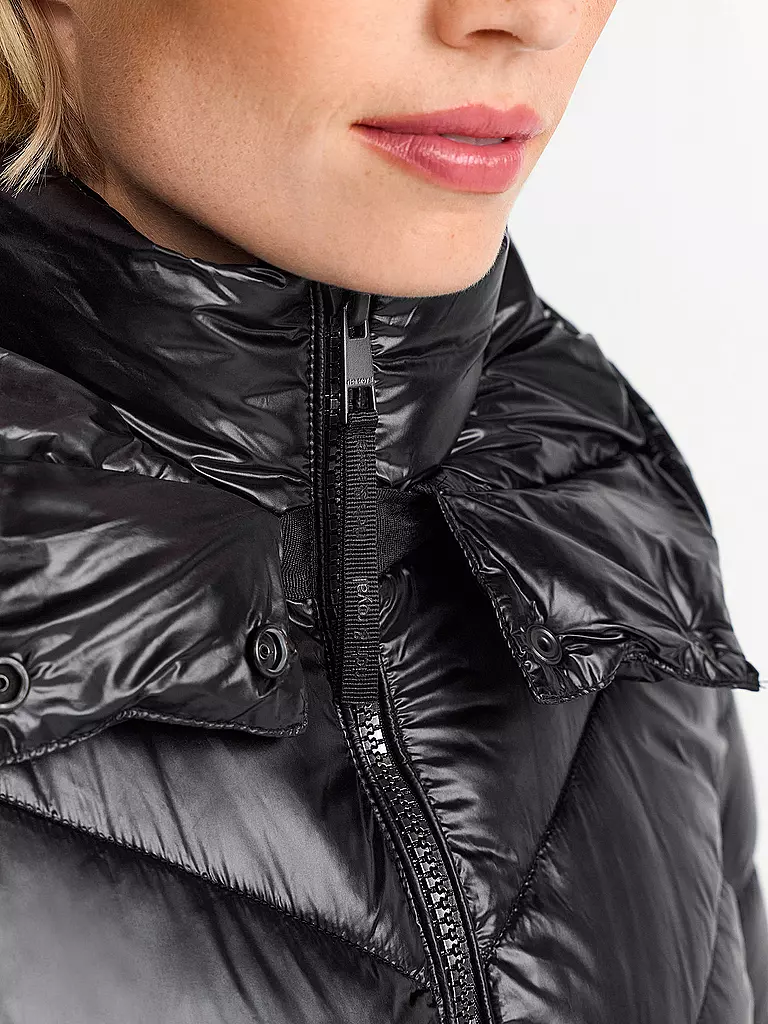 RICH & ROYAL | Steppmantel  | Negro