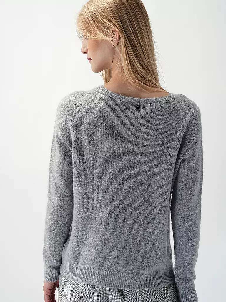 RICH & ROYAL | Suéter | Gris