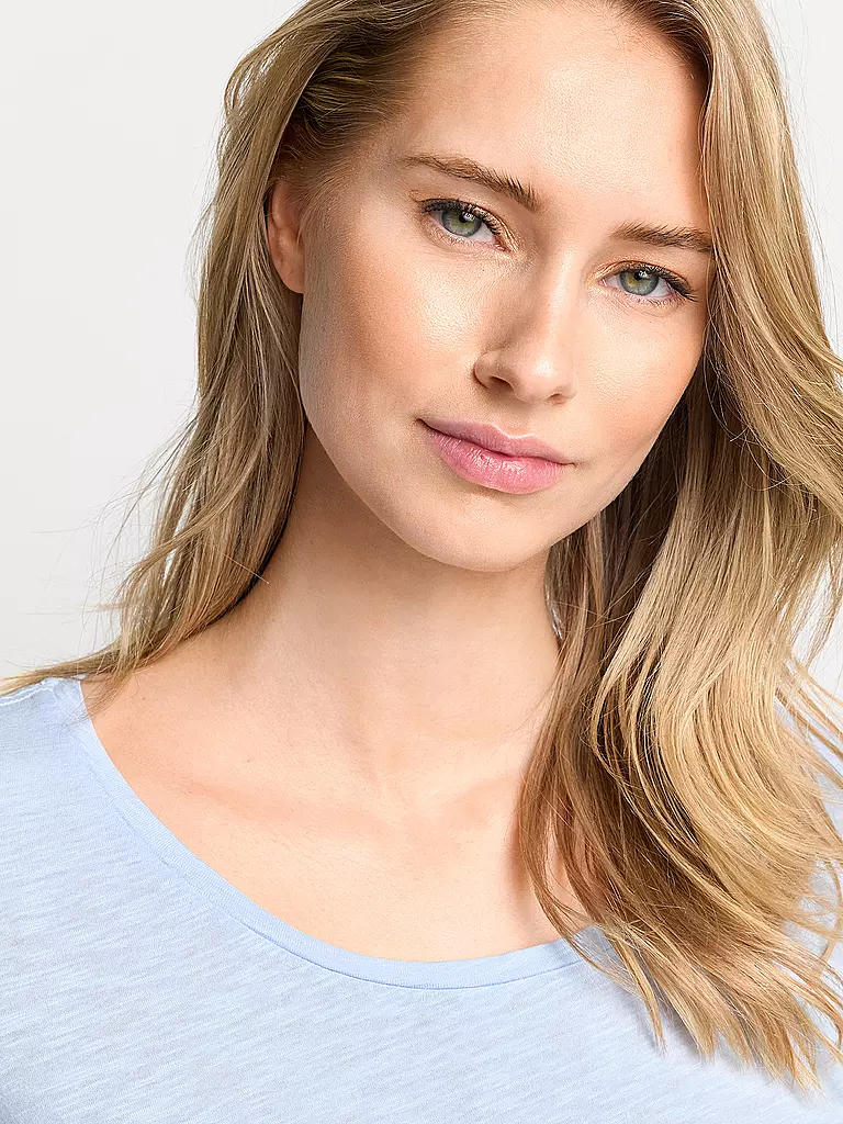 RICH & ROYAL | T-Shirt | Azul claro