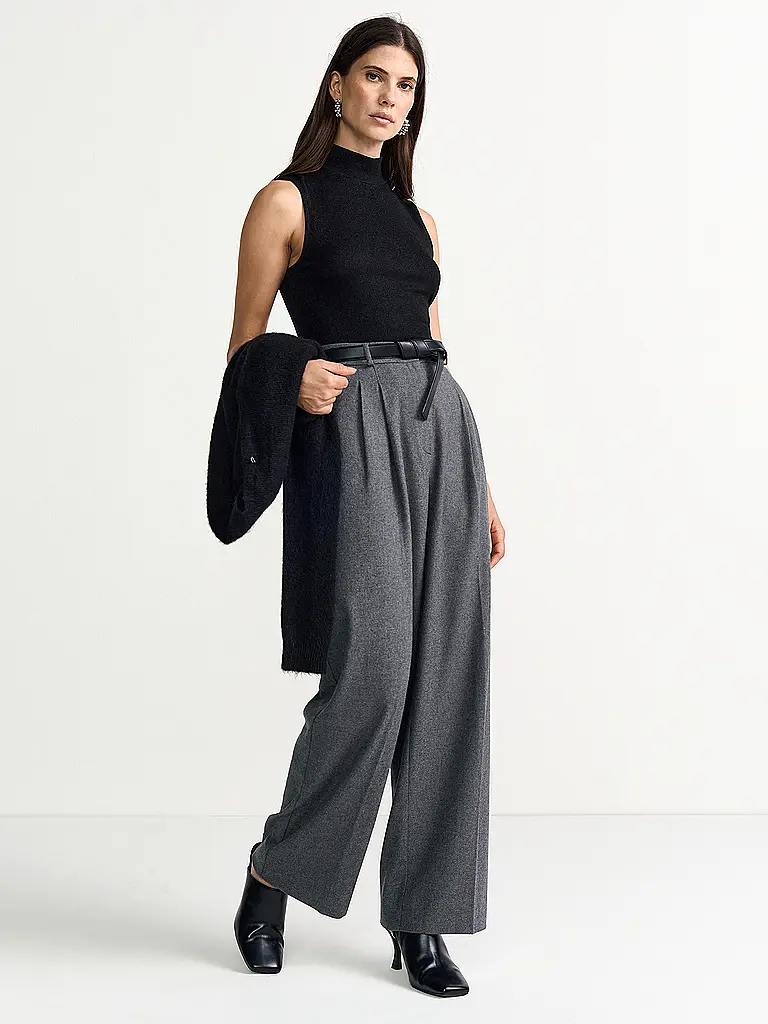 RICH & ROYAL | Top | Negro