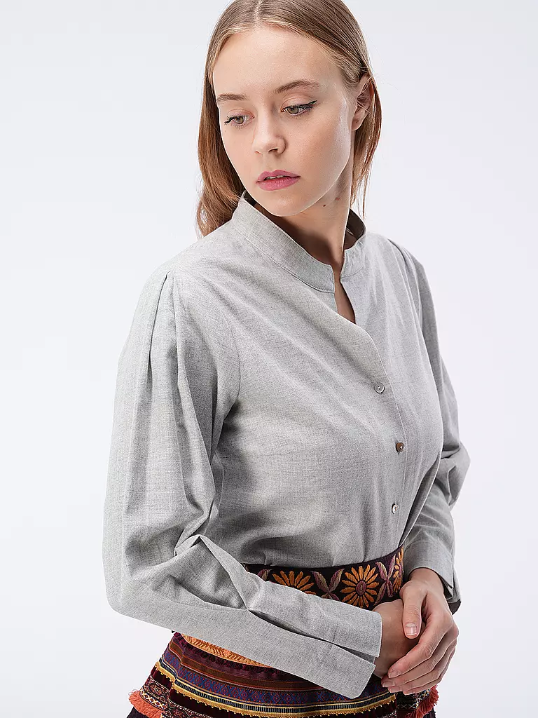 ROCKMACHERIN | Trachtenbluse NORA  | Gris claro