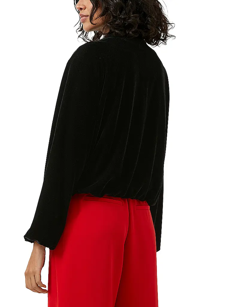 S.OLIVER | Blusón
Marca: S.OLIVER
Color: negro
Categorías: Moda,Mujer
Largo de manga: Manga larga
Material: Terciopelo,Poliéster / Poliamida,Elástico
Forma del cuello: Cuello alto
Diseño: Liso
Corte (Prenda exterior): Suelto
Estilo: Casual |