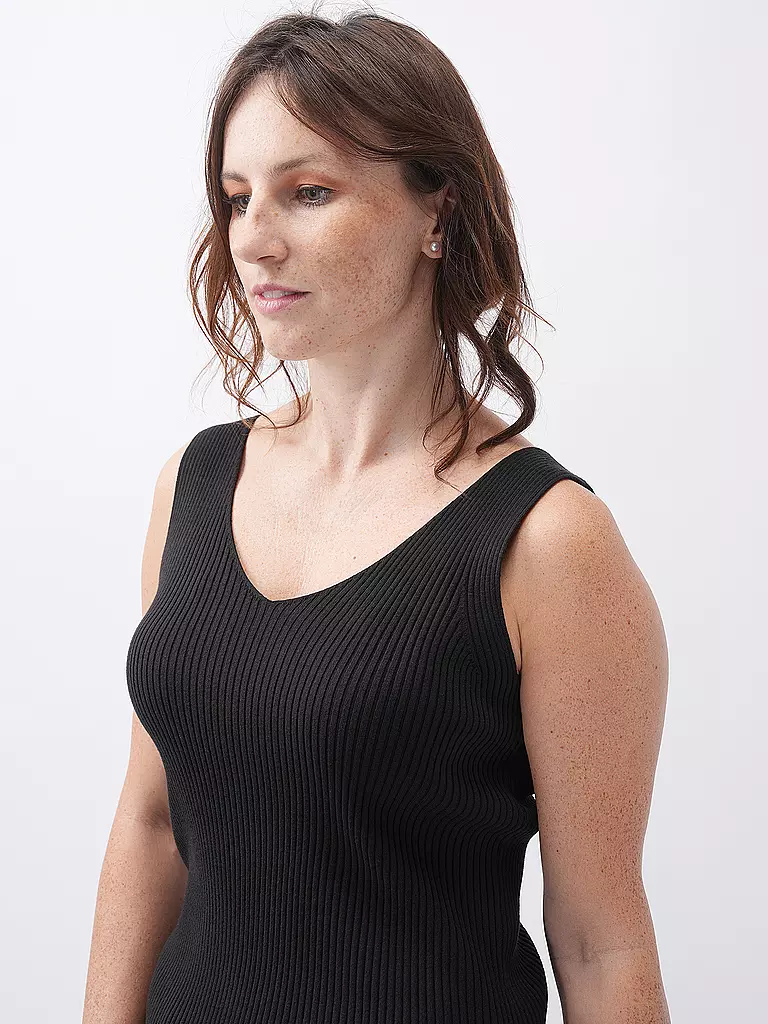 S.OLIVER | Stricktop  | Negro