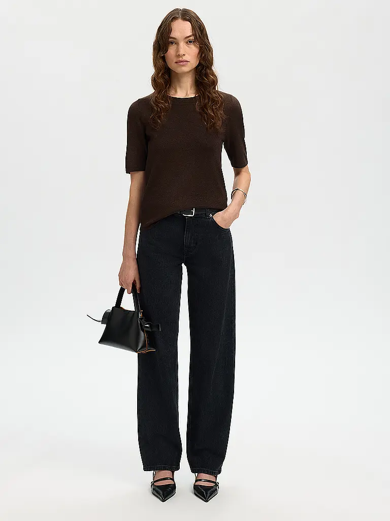 SELECTED FEMME | Pullover SLFLURA
Marca: SELECTED FEMME
Color: marrón
Categorías: Moda,Mujer
Largo de manga: Manga corta
Cuello: Cuello redondo
Material: Lyocell,Algodón,Metal,Lúrex,Nylon
Diseño: Liso
Corte (Prenda superior): Regular
Estilo: Pure
Detalles: Efecto br |