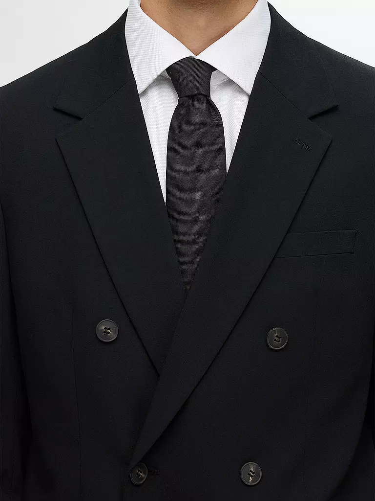 SELECTED | Corbata SLHPETER | 