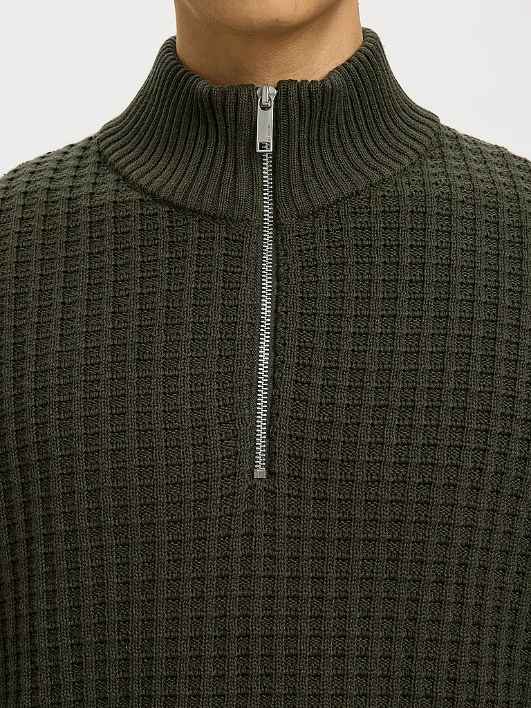 SELECTED | Jersey Troyer | 