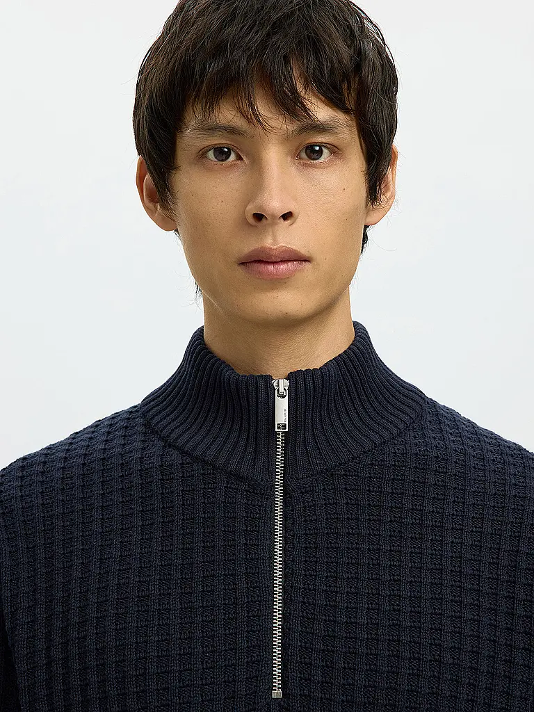 SELECTED | Jersey Troyer | Azul