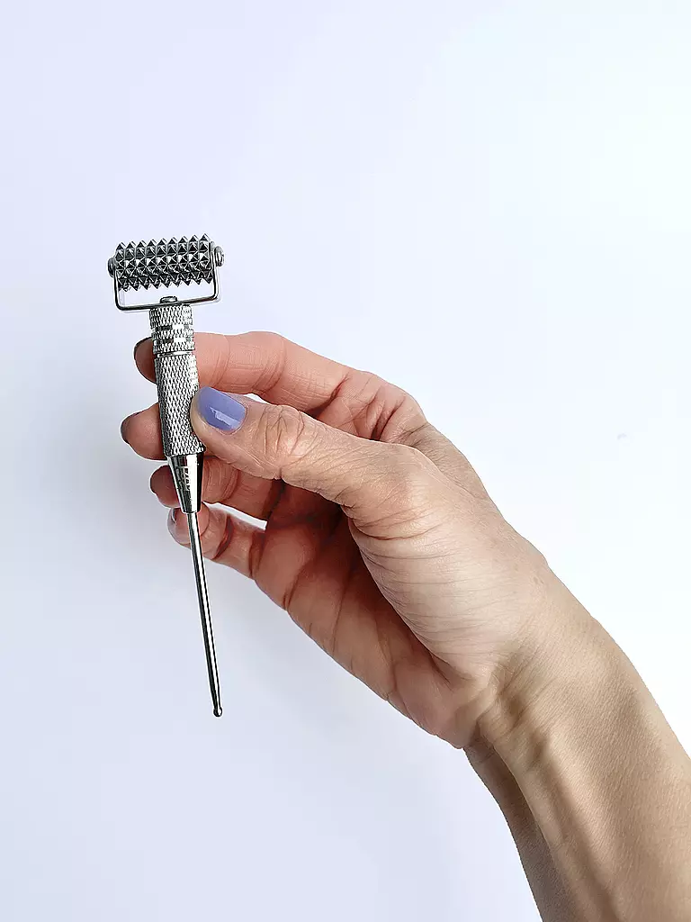 SENTARA | Lápiz de acupresión - Masajeador | Plata