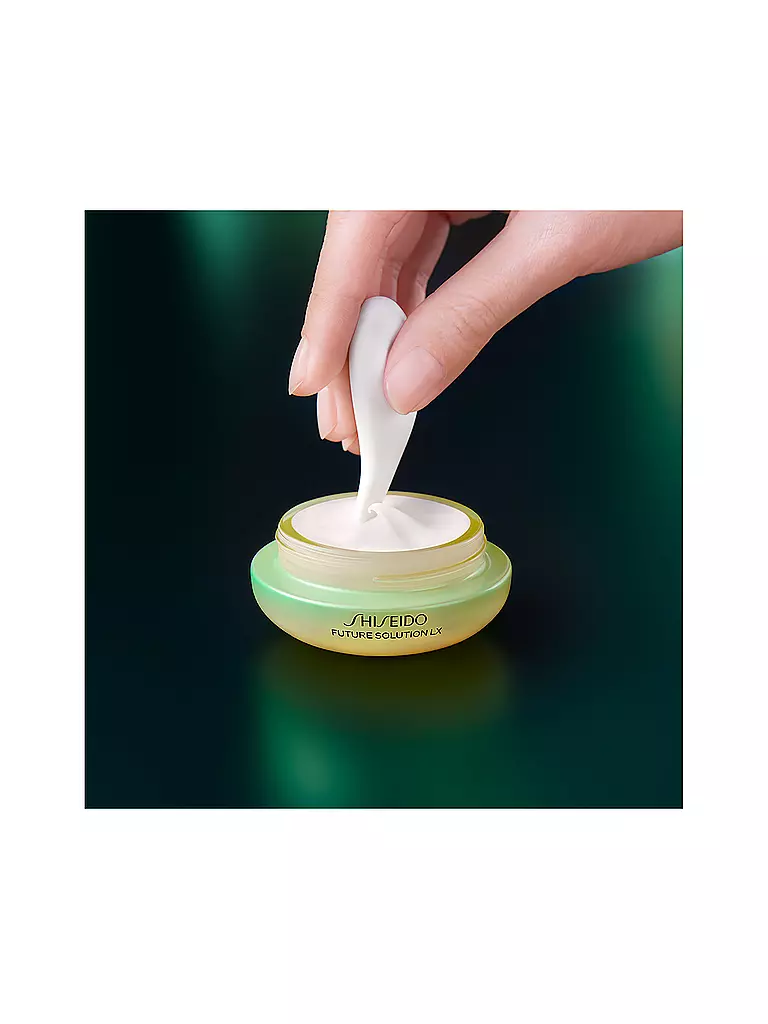 SHISEIDO | FUTURE SOLUTION LX Legendary Enmei Ultimate Brillance Eye Cream | 