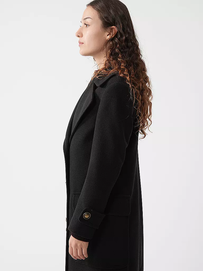 SILVIA SCHNEIDER | Abrigo | 
