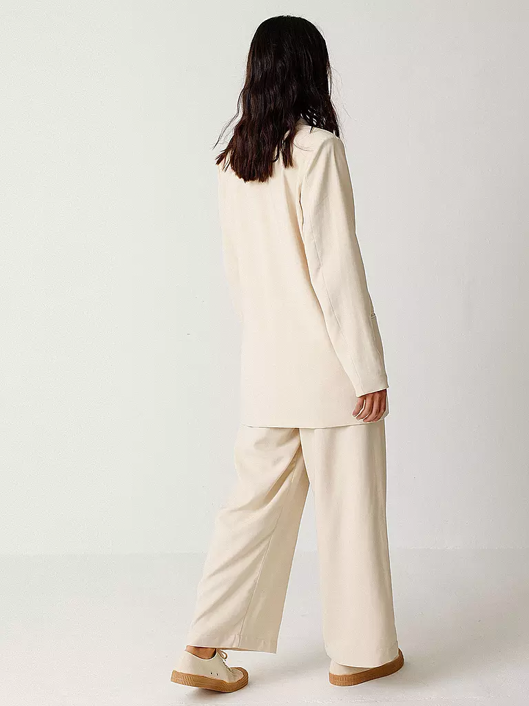 SKFK | Blazer ATXA | Crema