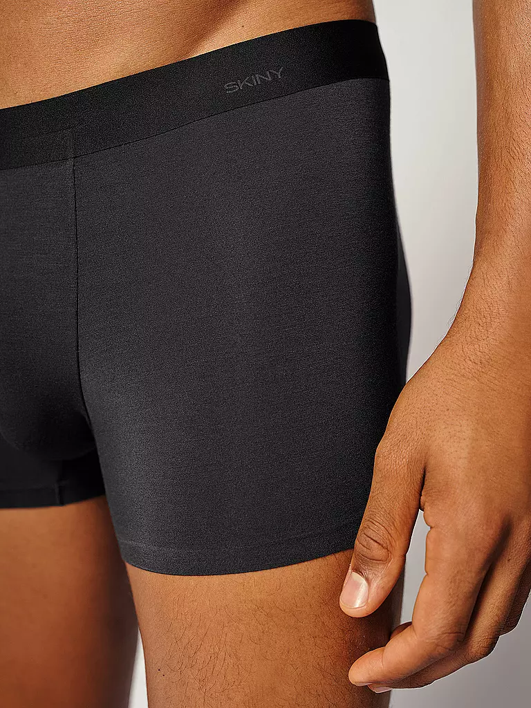 SKINY | Pantalones negros | 
