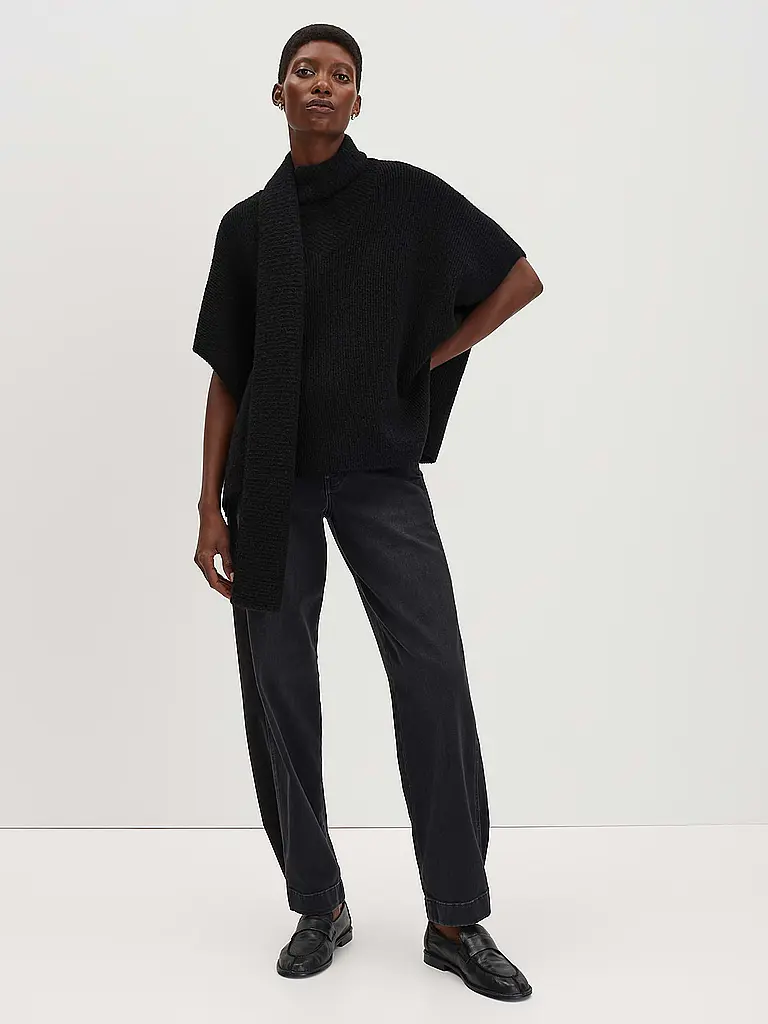 SOMEDAY | Cape - Poncho BOLANA CAPE | Negro