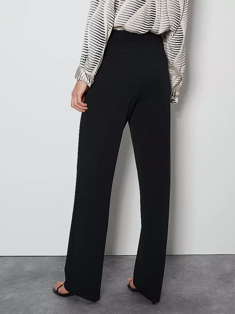 SOMEDAY | Hose Jogging Fit CENYA TEXTURE | Negro