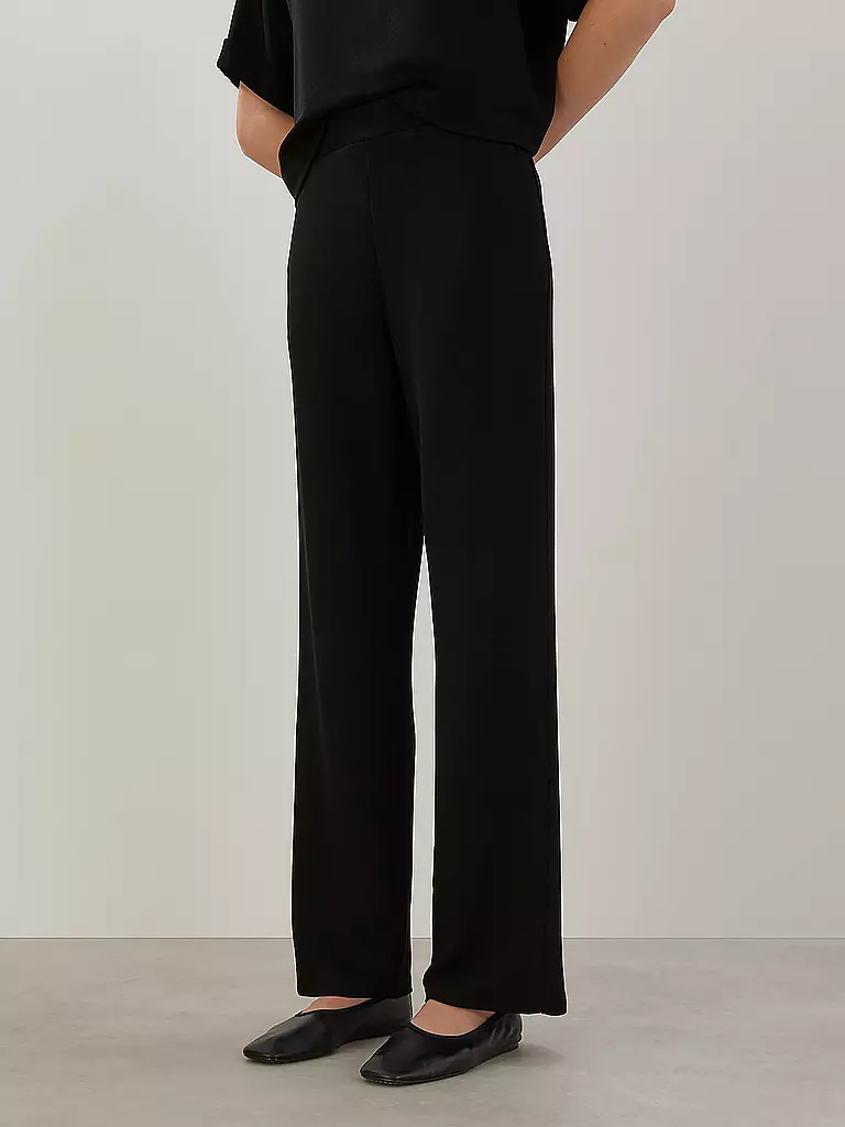 SOMEDAY | Hose Jogging Fit CENYA | Negro