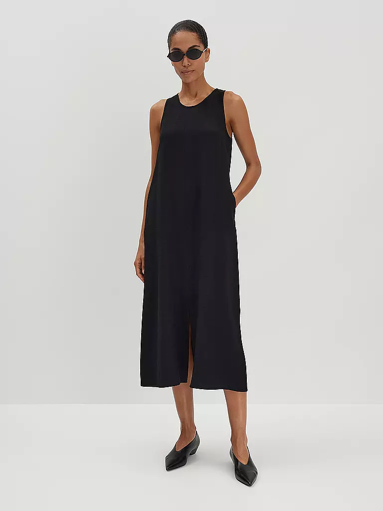 SOMEDAY | Midikleid QHILI | Negro