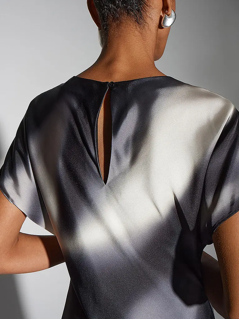 SOMEDAY | Midikleid QUIMMA | Negro