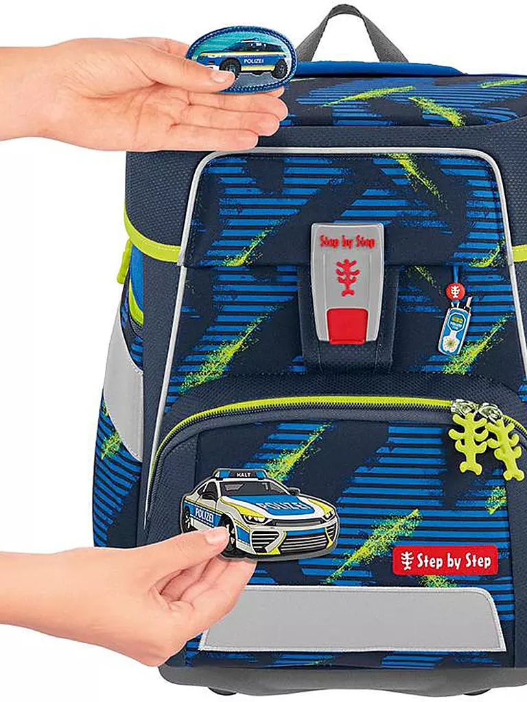 STEP BY STEP | Magic Mags - Police Car Cody | Multicolor