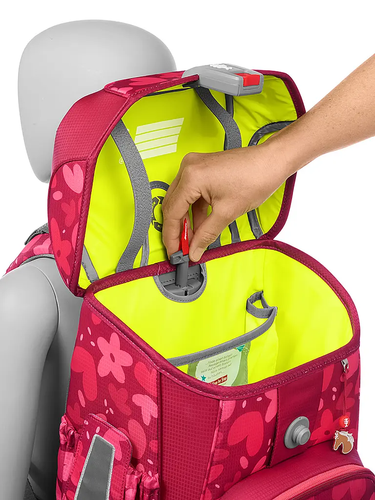 STEP BY STEP | Set de mochila escolar 5 piezas CLOUD Wild Horse Nora | Rojo