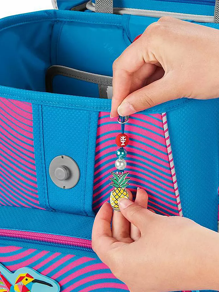 STEP BY STEP | Set de mochila escolar 5 piezas SPACE Neon Kolibri Kaja | Fucsia