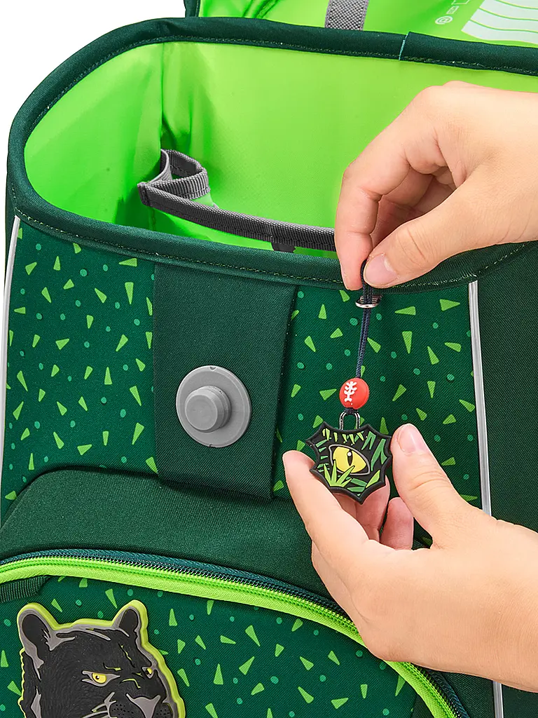 STEP BY STEP | Set de mochila escolar BASIS Green Graphics | Verde oscuro
