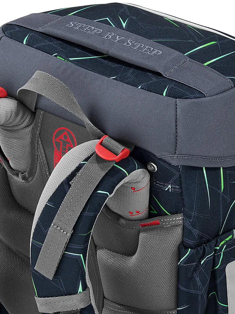 STEP BY STEP | Set de mochila escolar GIANT de 5 piezas Ninja Kimo | Negro