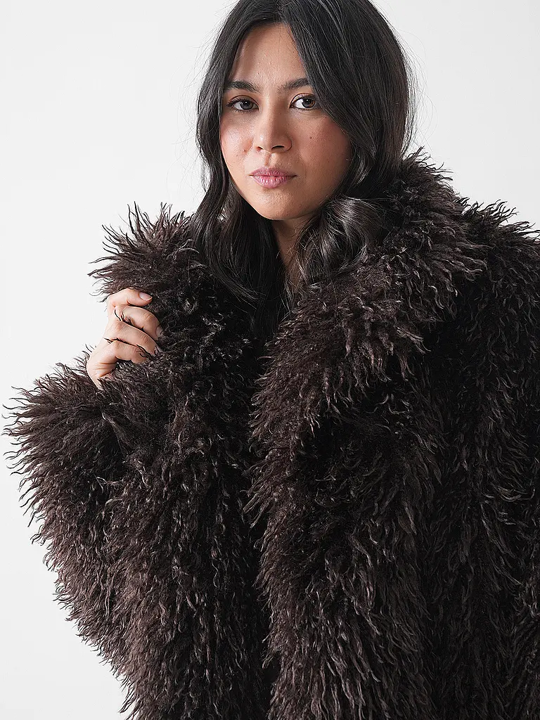 STUDIO AR | Chaqueta de aspecto de piel MILIIE |