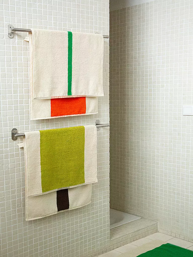 SUITE702 | Toalla 50x100cm MARTENS AND MARTENS Marrón/Lima | 
