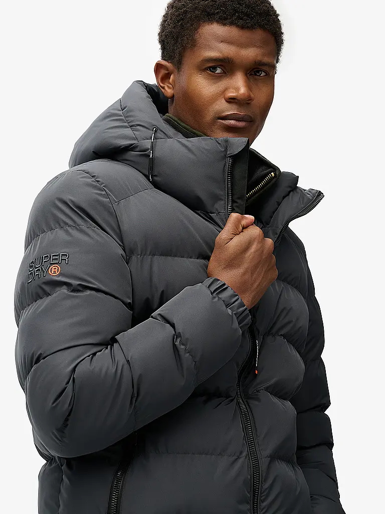 SUPERDRY | Chaqueta acolchada | Marrón