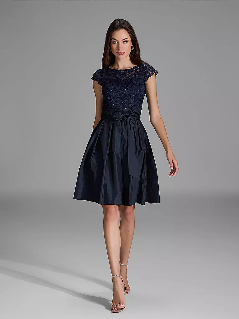 SWING | Vestido de cóctel | Azul oscuro