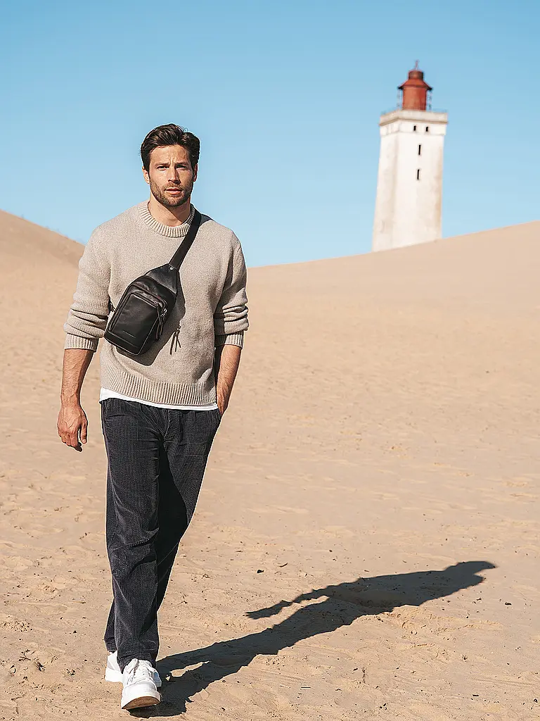 THE CHESTERFIELD BRAND | Bolso de cuero - Bandolera RIGA | Marrón