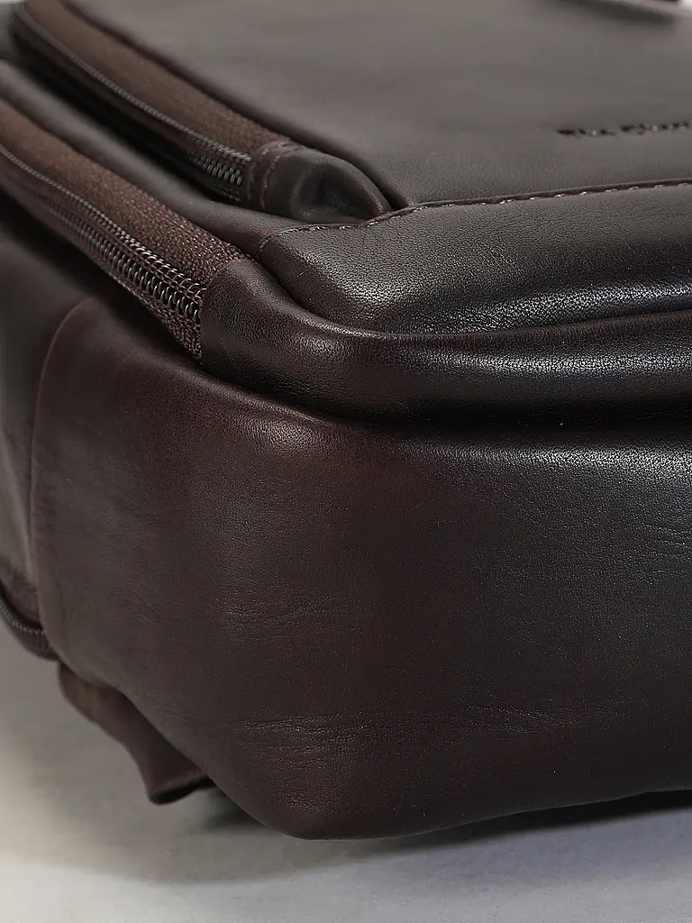 THE CHESTERFIELD BRAND | Bolso de cuero - Bandolera RIGA | Marrón