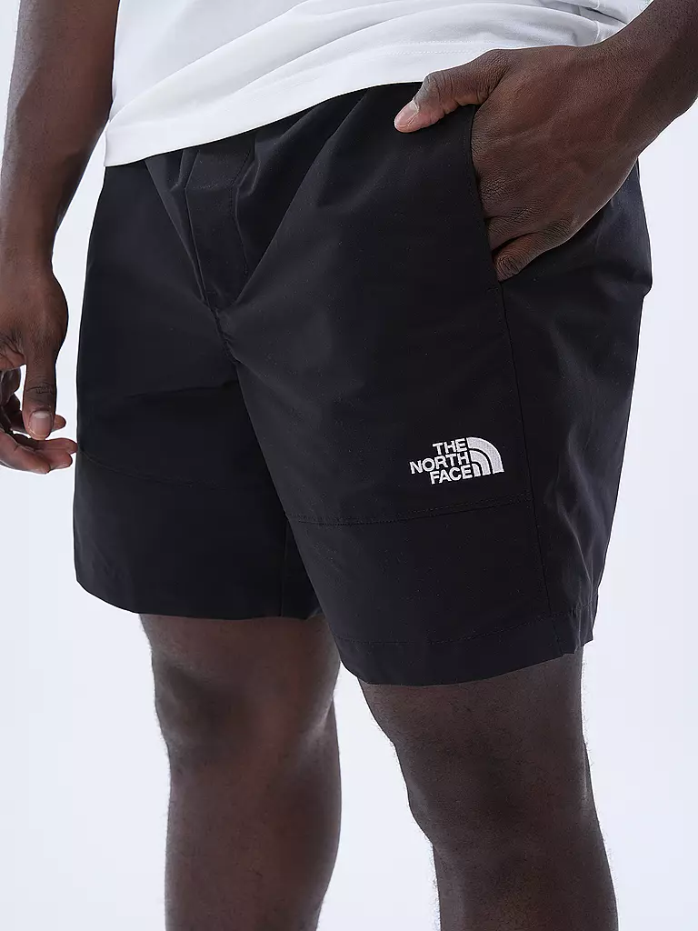 THE NORTH FACE | Short TNF EASY WIND | Negro