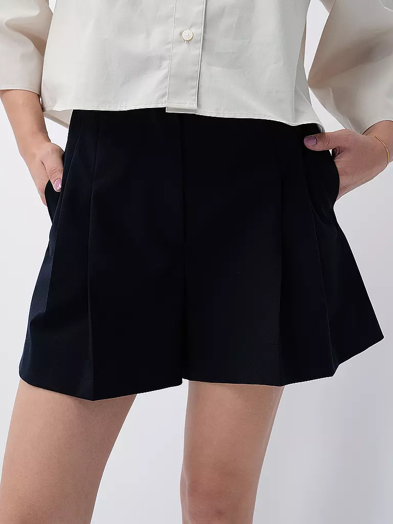 TIGER OF SWEDEN | Shorts MIIDA |