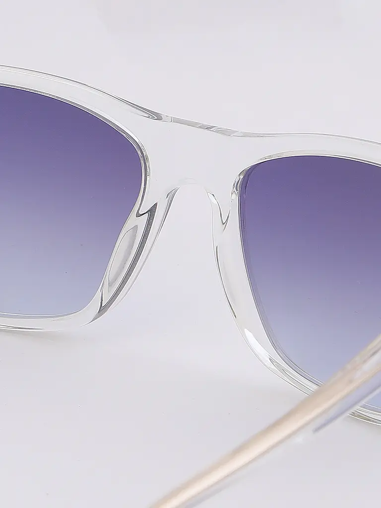 TOM FORD | Gafas de sol FT0698/57
Marca: TOM FORD
Color: blanco
Categorías: Moda, Hombre

Material: Plástico | Blanco