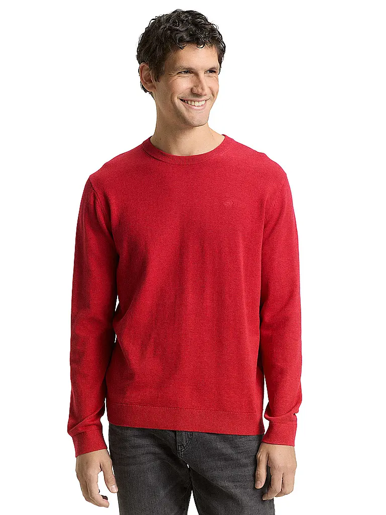 TOM TAILOR | Producto: Pullover
Marca: TOM TAILOR
Color: rojo
Categorías: Moda, Hombre

Largo de manga: Manga larga
Escote: Cuello redondo
Material: Punto, Algodón
Diseño: Liso
Corte (Prenda superior): Regular
Estilo: Casual
Detalles: Logo | Rojo