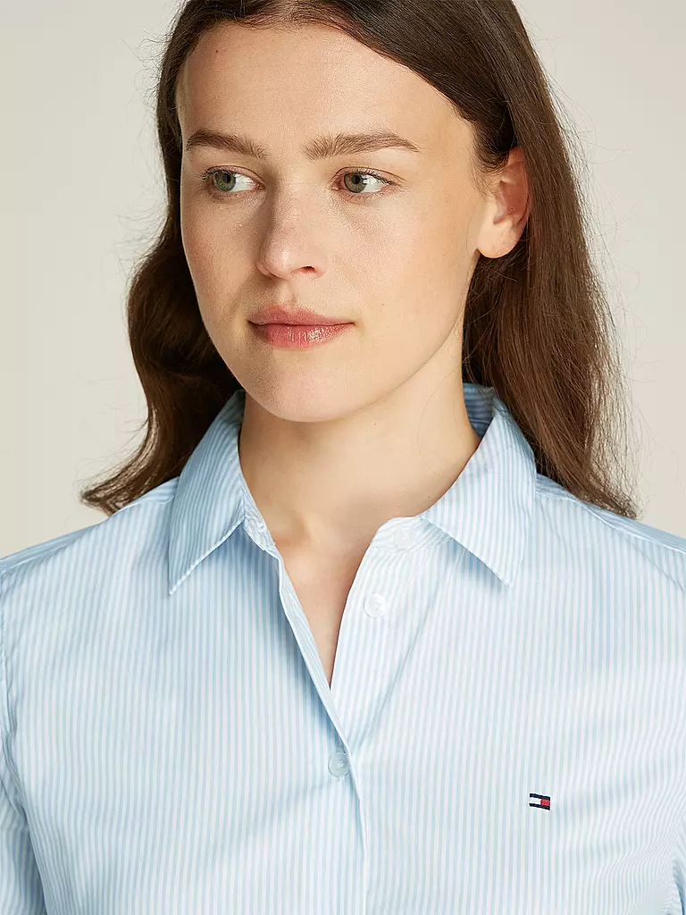 TOMMY HILFIGER | Bluse Regular Fit | Azul claro