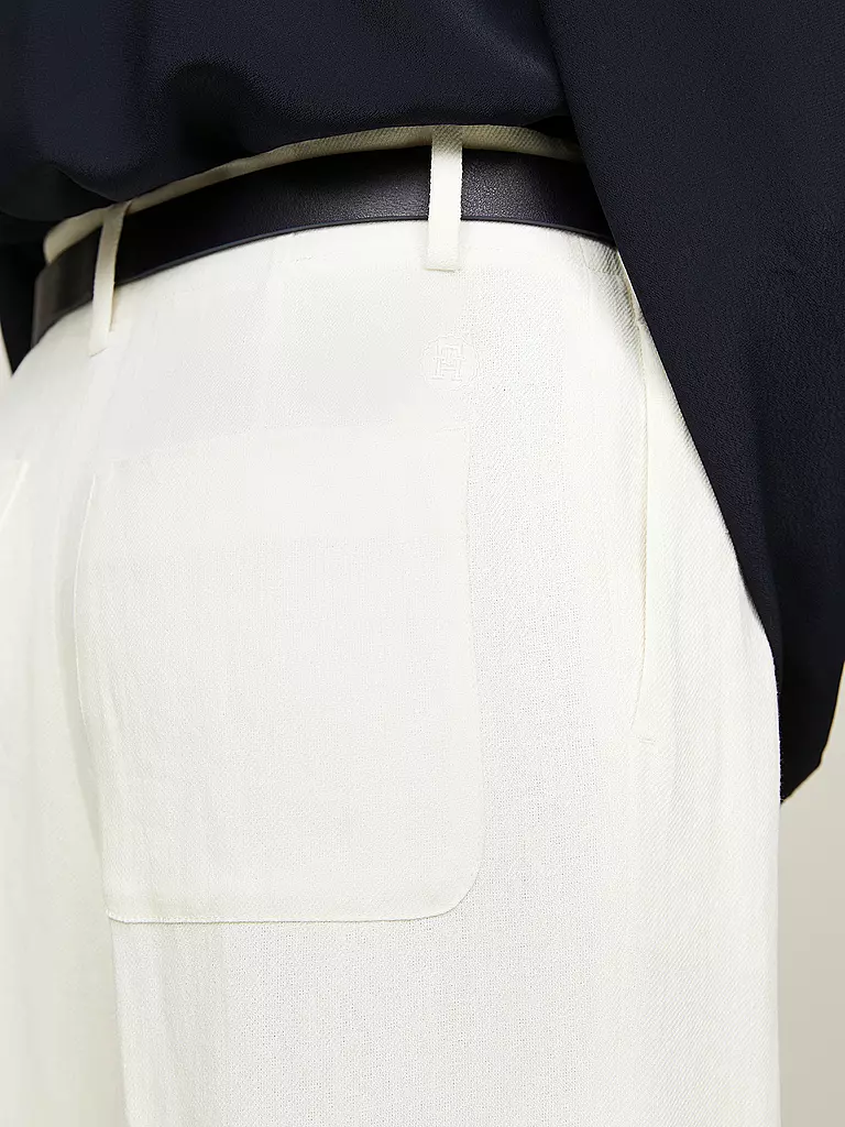TOMMY HILFIGER | Businesshose Relaxed Fit ELEVATED | Blanco