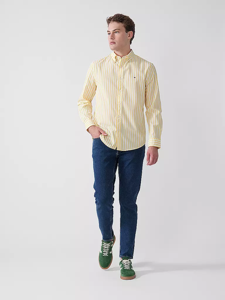 TOMMY HILFIGER | Camisa de corte regular | Amarillo