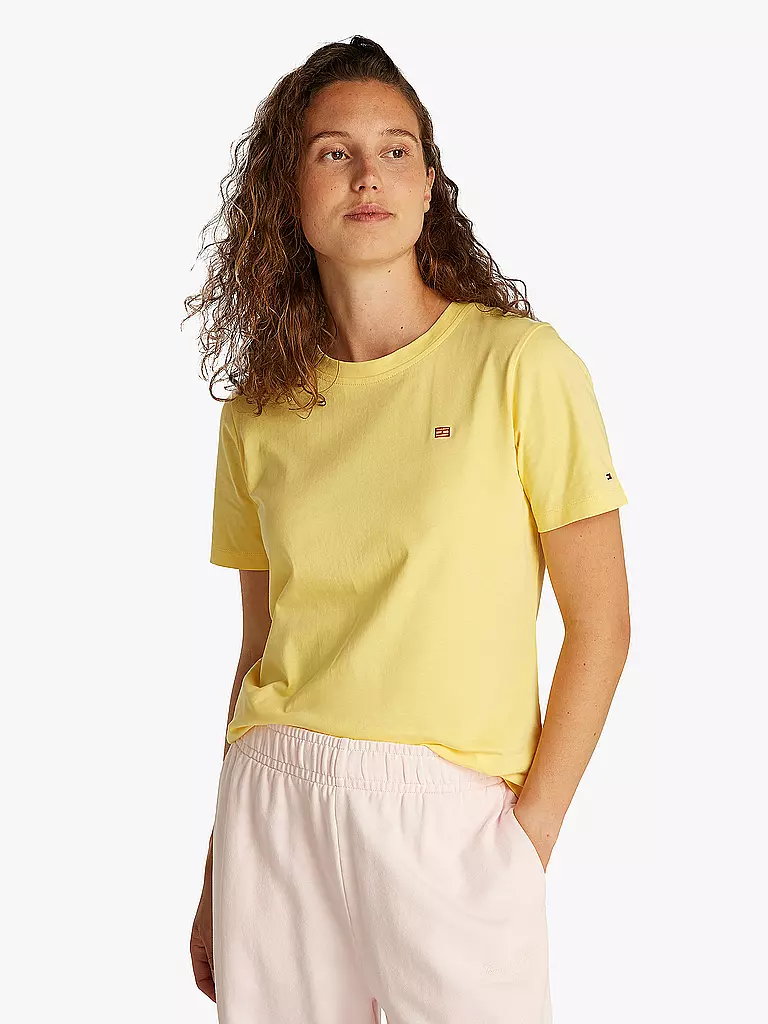 TOMMY HILFIGER | Camiseta de corte regular | Amarillo