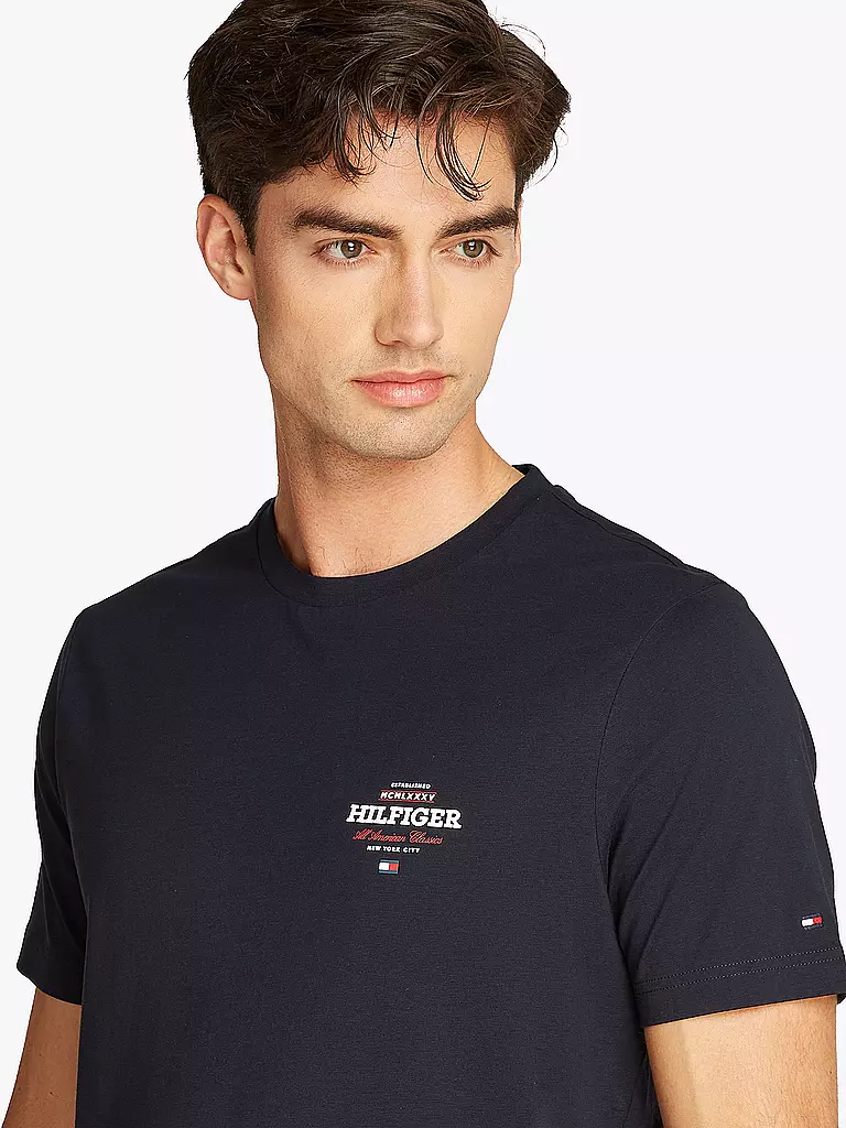 TOMMY HILFIGER | Camiseta | Azul oscuro