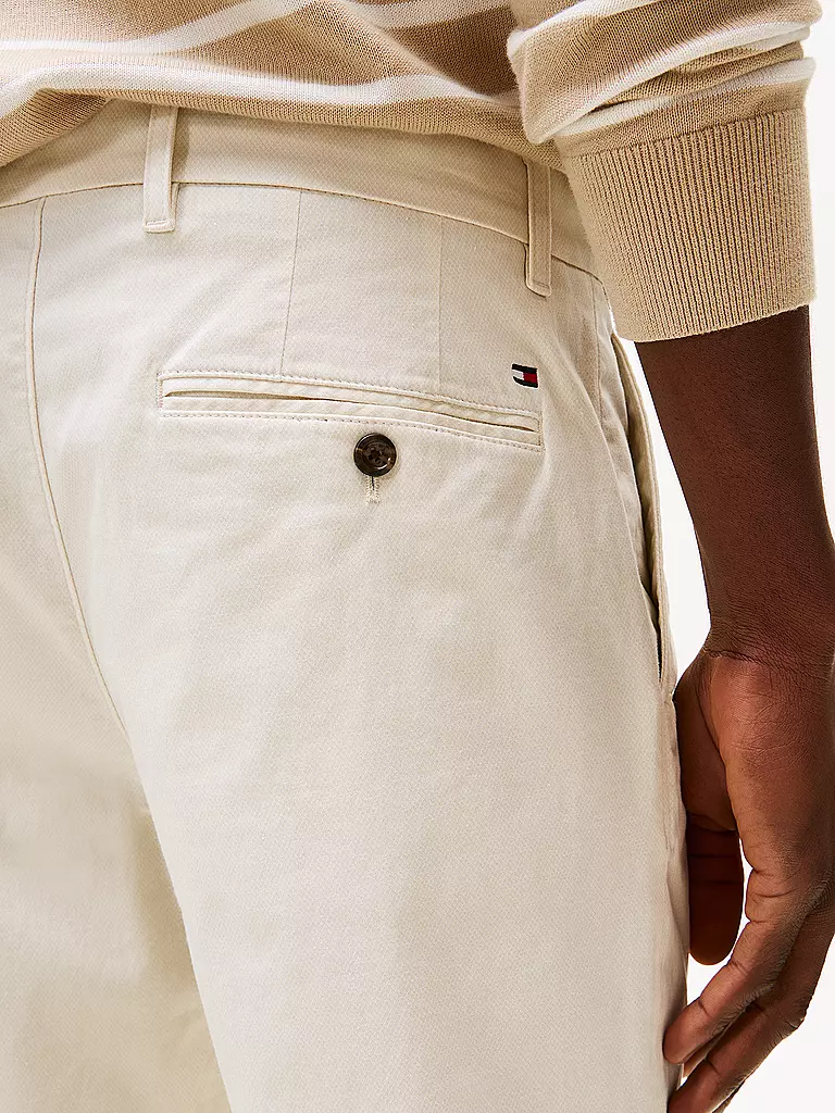 TOMMY HILFIGER | Chino DENTON | Crema