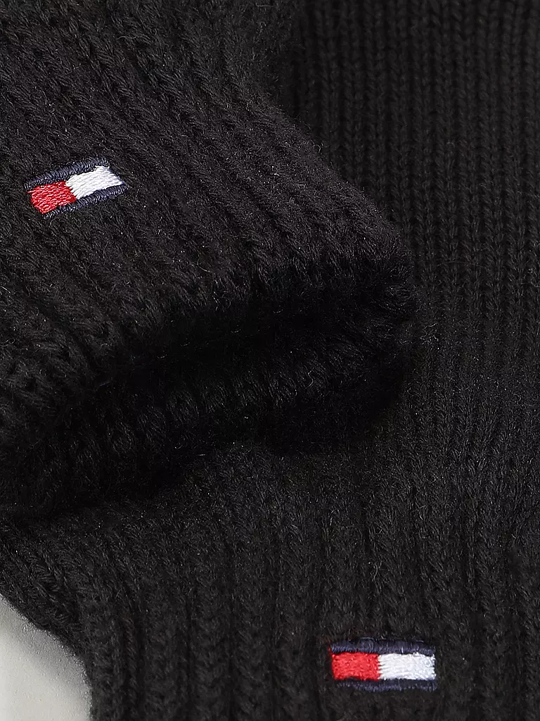 TOMMY HILFIGER | Guantes para niños
Marca: TOMMY HILFIGER
Color: negro
Categorías: Moda, Niños, Niños

Material: Algodón, Punto
Estilo: Casual | Negro