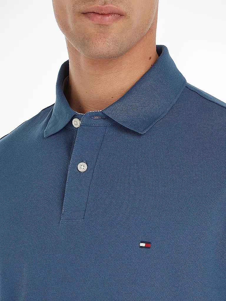 TOMMY HILFIGER | Poloshirt de corte estándar | blau