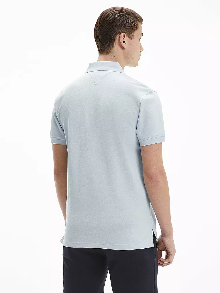 TOMMY HILFIGER | Poloshirt Regular Fit

Marca: TOMMY HILFIGER
Color: celeste
Categorías: Moda, Hombre

Longitud de la manga: Manga corta
Material: Algodón, Elástico
Forma del cuello: Cuello polo
Corte (Prenda superior): Regular
Estilo: Casual | Azul claro