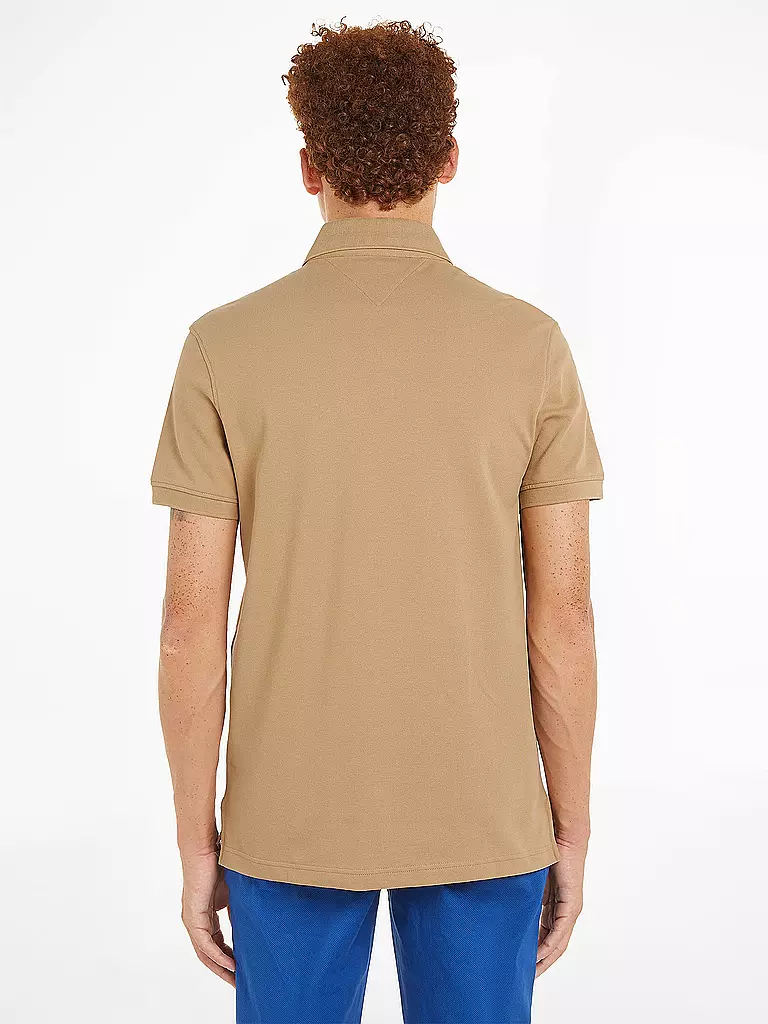 TOMMY HILFIGER | Poloshirt Regular Fit | Marrón claro