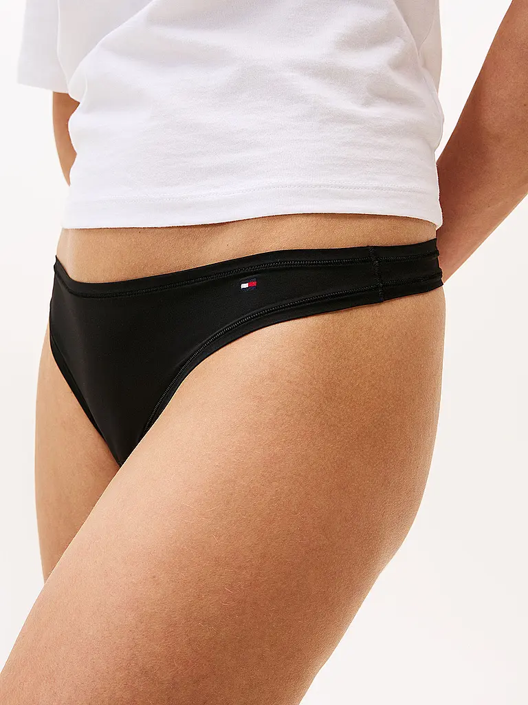 TOMMY HILFIGER | String negro |